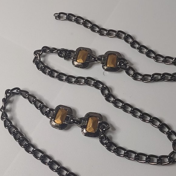 Heavy Metal And Glass Black Chain Necklace 30 Inches - Picture 11 of 14